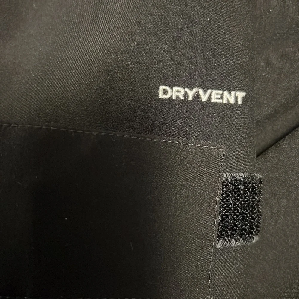 North face Jacket 2022 - Picture 4 of 6